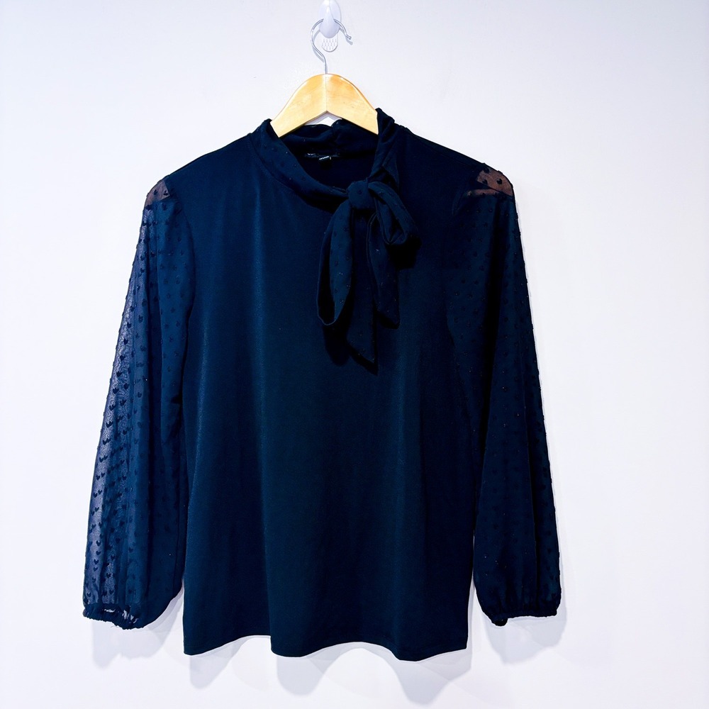 CABLE & GAUGE Black sheer‎ sleeve blouse | Feminine office | Medium